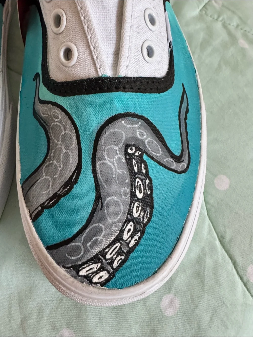 NEW Custom Painted Vans White Slip-On Sneakers with Teal Octopus Design size 13